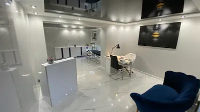 Estetyczna - Stylizacja rzęs i paznokci Makijaż permanentny